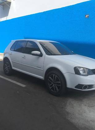 VOLKSWAGEN GOLF 1.6 MI SPORTLINE LIMITED EDITION 8V FLEX 4P MANUAL